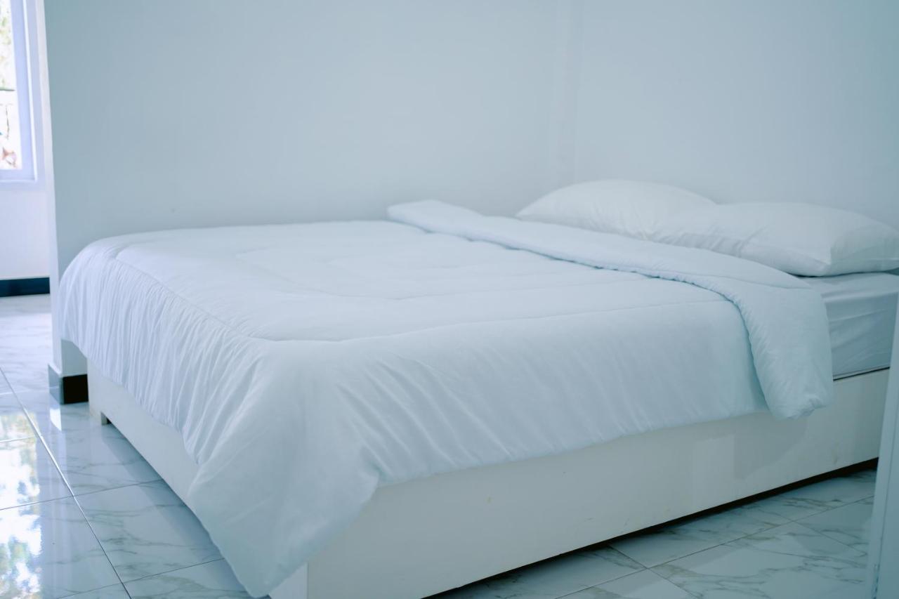 Getrudis Guesthouse Labuan Bajo Dış mekan fotoğraf